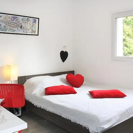 Sleeps 12 Pool Wifi וילה *